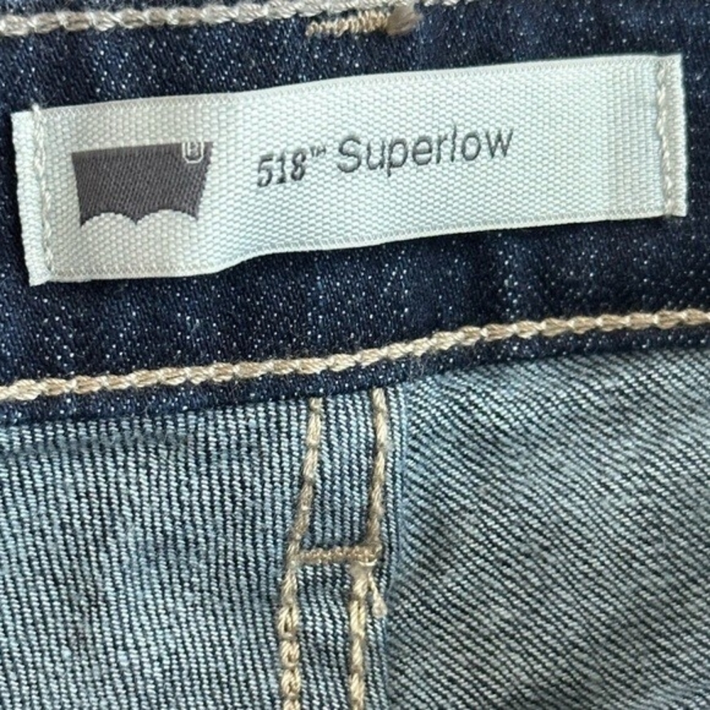 Levi's 518 Superlow Bootcut Women's Jeans 29/30 Dark Blue Low Rise NWT - Picture 9 of 9
